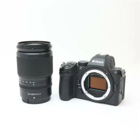 【中古】 《美品》 Nikon Z5II 24-200 レンズキット [ デジタルカメラ ]