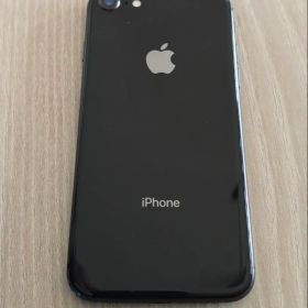 Apple iPhone 8 ブラック 本体