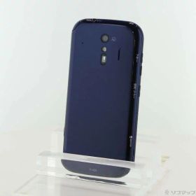 【中古】FUJITSU(富士通） らくらくスマートフォン 32GB ネイビー F-42A docomoロック解除SIMフリー 【295-ud】