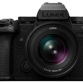 【中古】パナソニック(Panasonic) フルサイズミラーレス一眼カメラ S5M2XW 標準ズームレンズ・単焦点レンズキット ブラック DC-S5M2XW