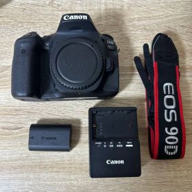 Canon EOS 90D ボディ