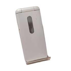 中古品 au GRATINA 4G KYF31（ホワイト）