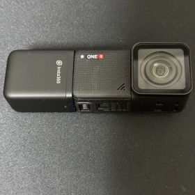 Insta360 ONE R 縦型バッテリー 4kカメラレンズ