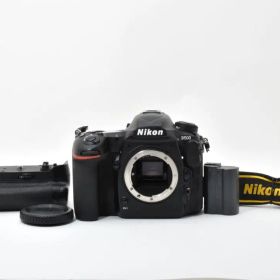 動確済 美品 Nikon D500 MB-D17 デジカメ #631