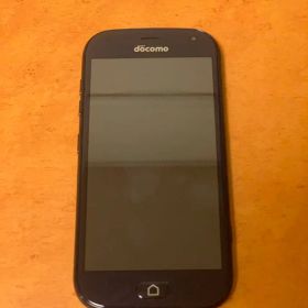 docomo F-42A ブラック 初期化済み