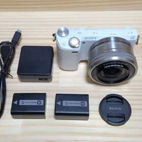 SONY α5000 デジタル一眼レフカメラ バッテリー２個付き