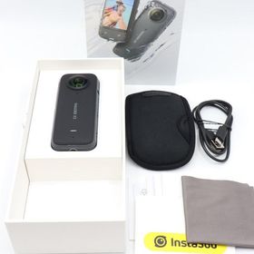 ボーナスストア+5％【美品】Insta360 X3 CINSAAQ/B 360度カメラ 全天球 インスタ360 パノラマ 本体