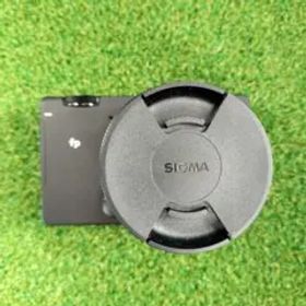 2025年8月購入 SIGMA fp 45mm F2.8 レンズキット