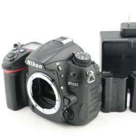 ★美品★ニコン NIKON D7000 ボディ 充電器付★ W0112＃4157