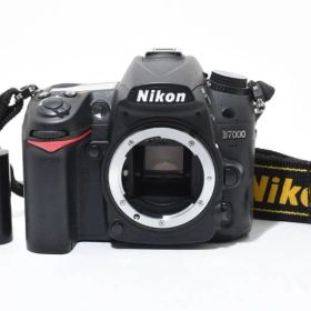 【光学極上品】Nikon ニコン D7000 ボディ シャッター数2294枚と極小 デジタル一眼カメラ #4016-21