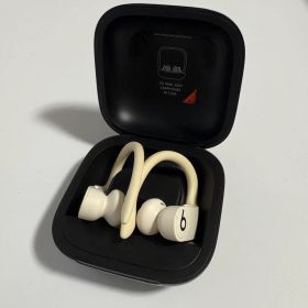 Powerbeats Pro ホワイト
