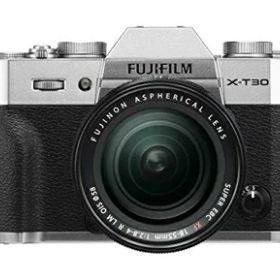 【中古】 富士フイルム(FUJIFILM) ミラーレス一眼カメラ X-T30レンズキット シルバー X-T30LK-S