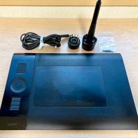 Intuos4 PTK440 wacom ペンタブ 替芯付き