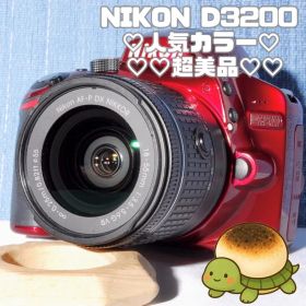 ✨スマホ転送OK✨Nikon D3200 小型軽量 綺麗なレッドカラー✨