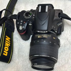 Nikon D3200 デジタル一眼レフカメラレンズ付き➕55-200mmレンズ