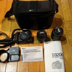 Nikon D3200 デジタル一眼レフカメラ 55-200mmレンズ付き