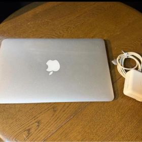 Apple MacBook Air 2014 11インチ 充電器付き