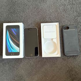 アイフォーン(iPhone)のアップル iPhoneSE 第2世代 128GB ホワイト(スマートフォン本体)