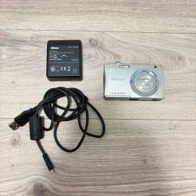★美品★ Nikon COOLPIX A100 デジタルカメラ コンデジ