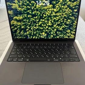 MacBookPro 14インチ M3Pro メモリ18GB/1TB【超美品】