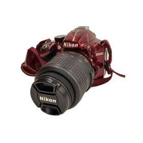 Nikon◆デジタル一眼カメラ D3200 200mm ダブルズームキット [レッド]