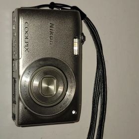 本体のみ⭐ジャンク品⭐Nikon COOLPIX S3300