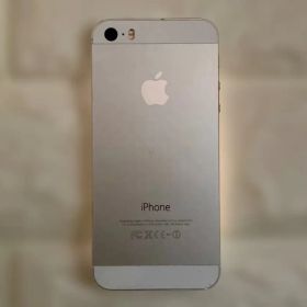 iPhone 5s(起動確認・本体のみ)