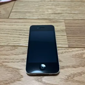 Apple iPhone 4 新品¥1,549 中古¥2,000 | 新品・中古のネット最安値