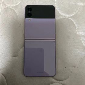 美品！Samsung galaxy Z Flip3 パープル