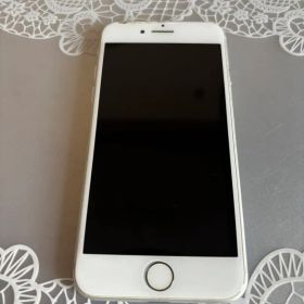Apple iPhone 7 シルバー 本体のみ