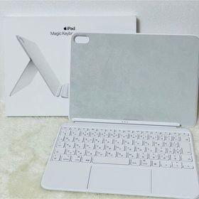 アップル(Apple)の【新品同様品】iPad 第10世代 Magic Keyboard Folio(PC周辺機器)