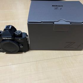 [ほぼ新品]Nikon Zf ミラーレスカメラ 本体
