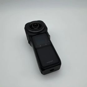 Insta360 ONE RS 本体＋おまけ多数