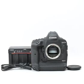 ＜美品＞ Canon EOS-1D X Mark II ボディ｜シャッター数3,000枚以下｜プロ向けフラッグシップ一眼レフ｜高速連写×高感度性能で信頼の一台