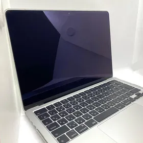 ［最安値］Macbook Air M2 2022 16GB/512GB Apple MacBook Air M2 2022 新品¥84,000 中古¥77,070 | 新品・中古の