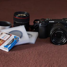 Sonyα6700 ミラーレス一眼カメラ レンズ2種類付き