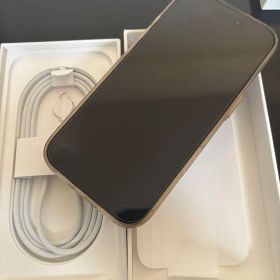 iPhone 16 pro 128GB デザートチタニウム 美品
