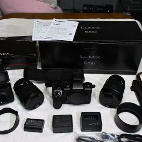 LUMIX S5IIX ダブルレンズキット DC-S5M2XW