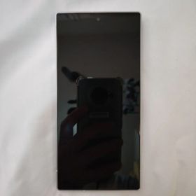 ジャンク扱い docomo製 SHARP AQUOS R9 白色