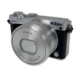 【中古】 NIKON 1 J5 10-30mm 3.5-5.6 VR ミラーレス カメラ ズームレンズキット ニコン F10860044