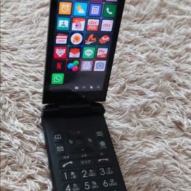 Kyocera KYF42 LINE + アプリストア！