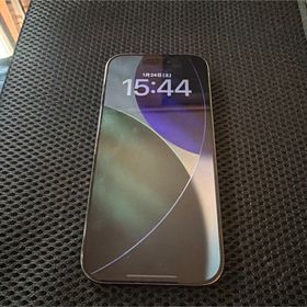 アイフォーン(iPhone)のiPhone16Pro 128GB ブラックチタニウム(スマートフォン本体)
