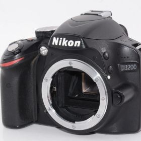 【オススメ】Nikon デジタル一眼レフカメラ D3200 ボディー