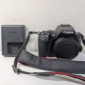 Canon EOS Kiss X10 ボディ