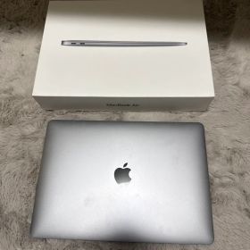 Apple MacBook Air 13インチ