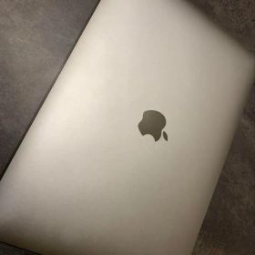Apple MacBook シルバー 2020 16GB