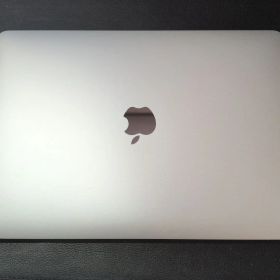 Apple MacBook Air M1 2020