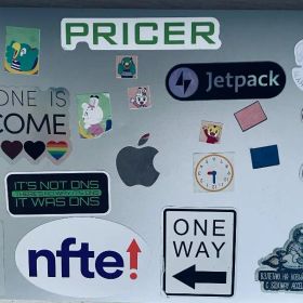 ⭐️MacBook Air M1 2020 8GB／512GB 82%