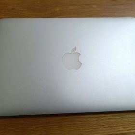 Apple MacBook Air 11インチ A1465 4GB/128GB