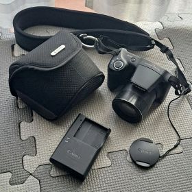 Canon PowerShot SX420 IS 本体と付属品